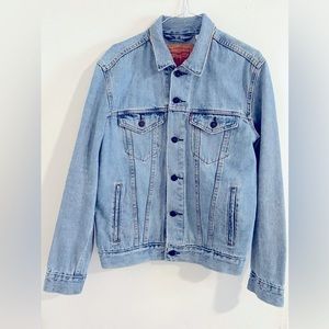 Levi’s Vintage Trucker Jacket